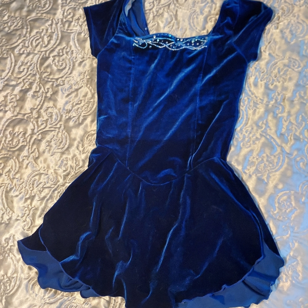 Figure skater outfit